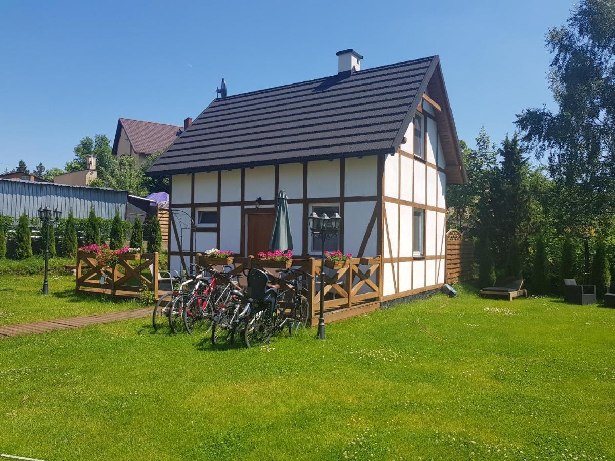 Chata Nad Rzeka Lipusz Exteriör bild