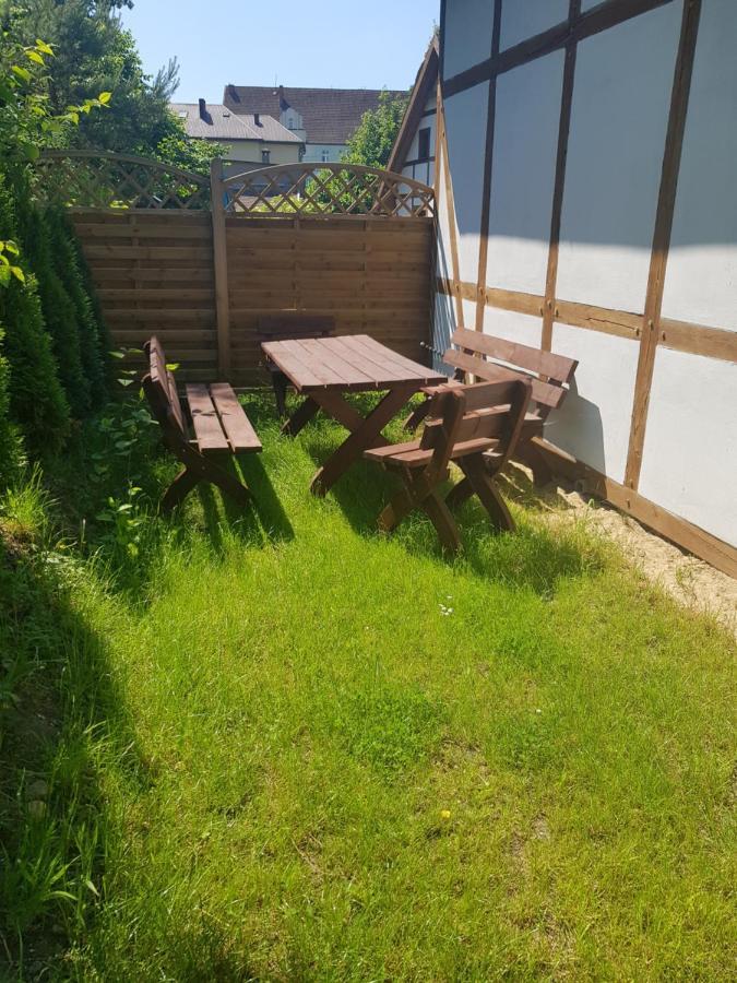 Chata Nad Rzeka Lipusz Exteriör bild