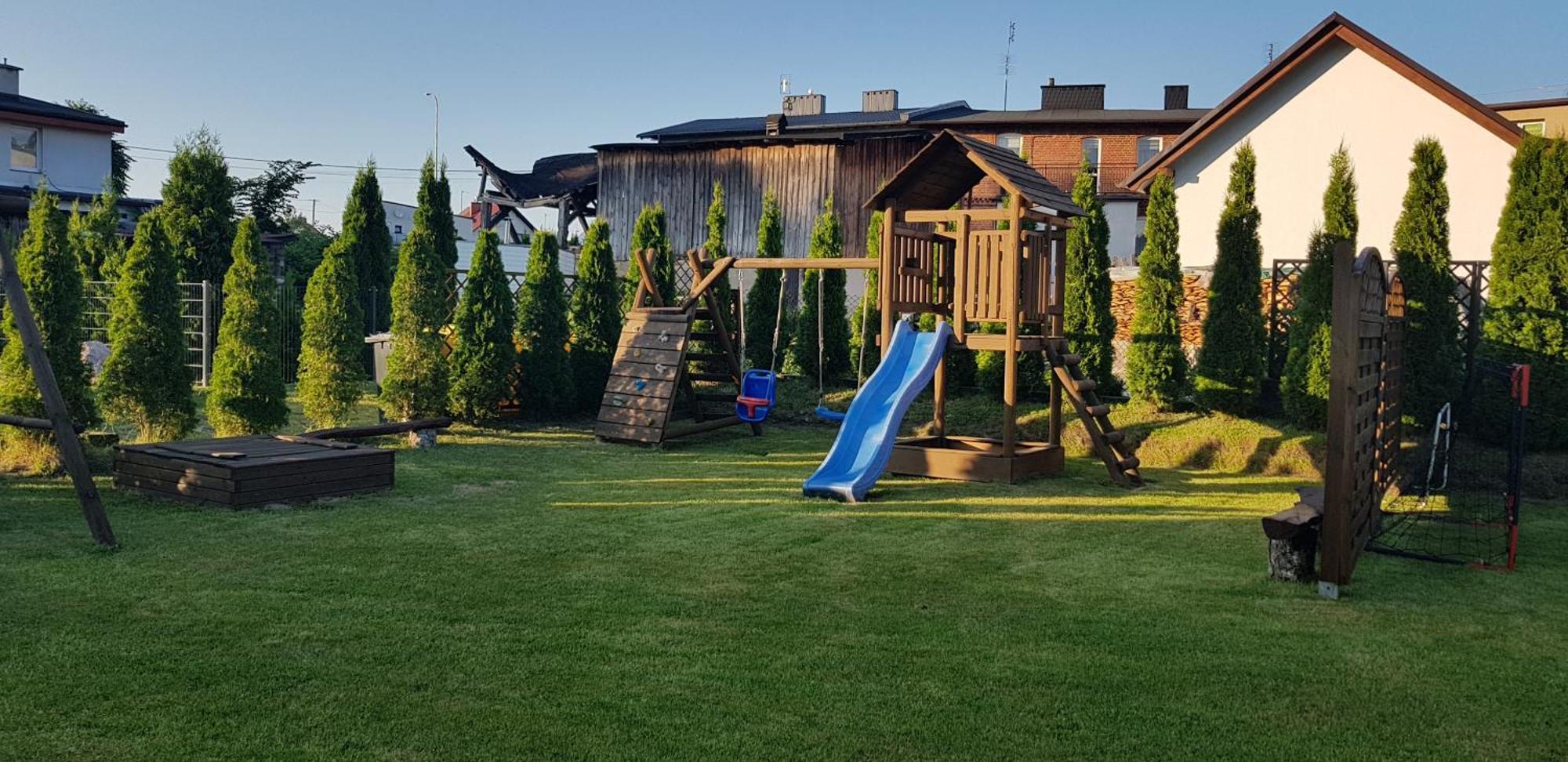 Chata Nad Rzeka Lipusz Exteriör bild